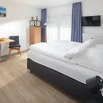 Haus Bracht- Direkt Am Kurplatz Ξενοδοχείο με διαμερίσματα 3*