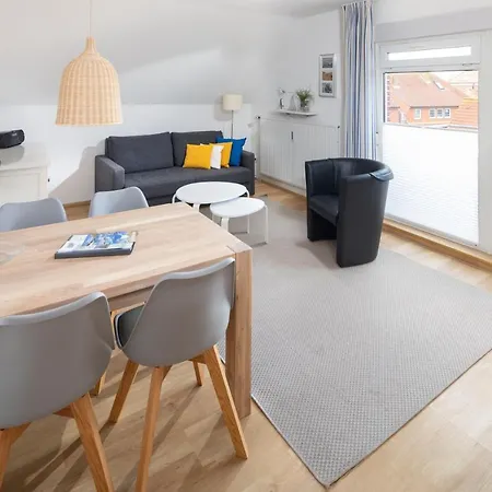 Haus Bracht- Direkt Am Kurplatz Juist