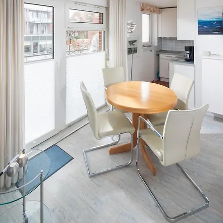 Ξενοδοχείο με διαμερίσματα Haus Bracht- Direkt Am Kurplatz Juist