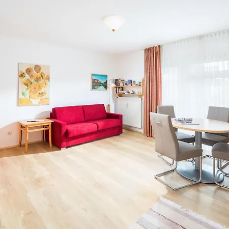 Ξενοδοχείο με διαμερίσματα Haus Bracht- Direkt Am Kurplatz