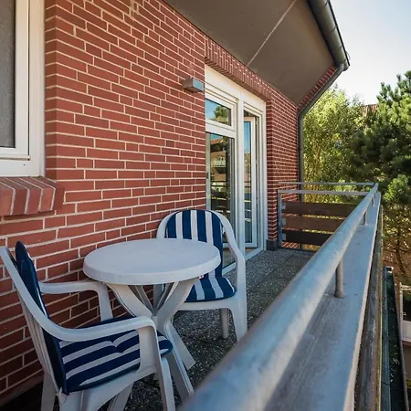 Haus Bracht- Direkt Am Kurplatz 3* Juist