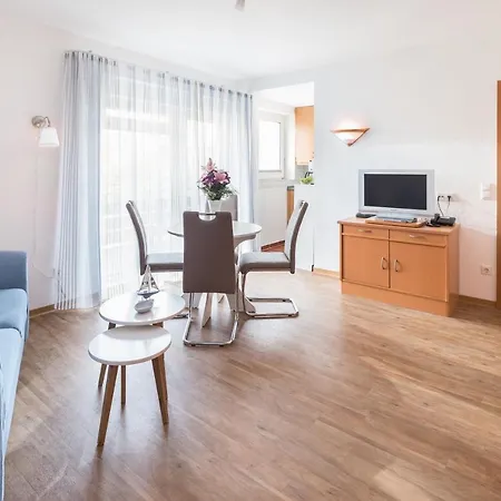 Haus Bracht- Direkt Am Kurplatz Juist