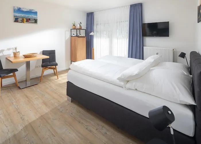 Haus Bracht- Direkt Am Kurplatz מלון דירות 3*