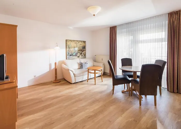 Haus Bracht- Direkt Am Kurplatz 3* Juist